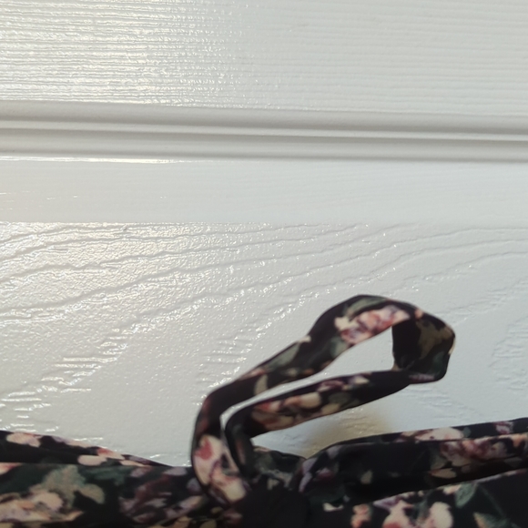 Floral Dress - Picture 5 of 7